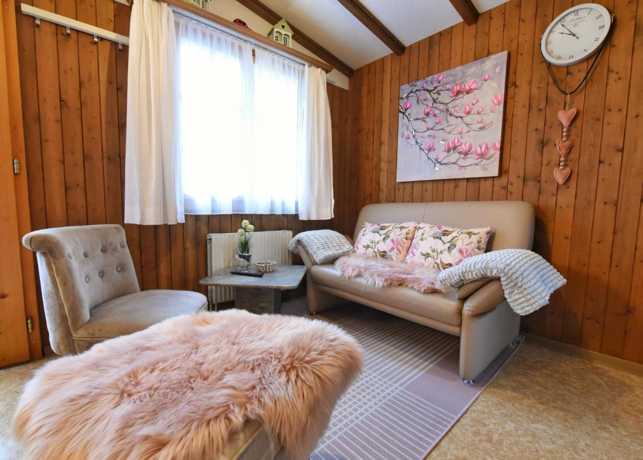 Spellbound A Romantic Hideaway For Adults Aged 18-35 Villa Lauterbrunnen Dış mekan fotoğraf